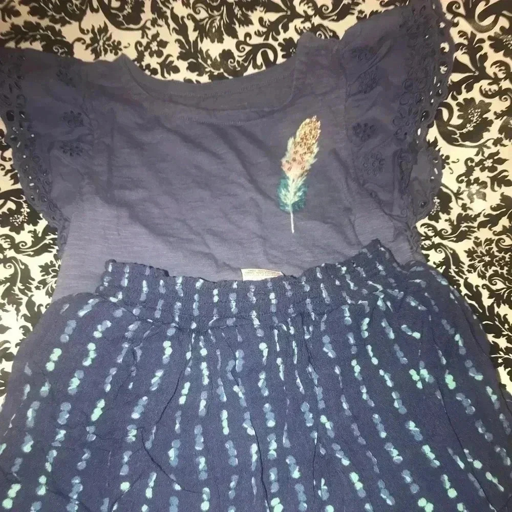 SONOMA TOP AND SKIRT